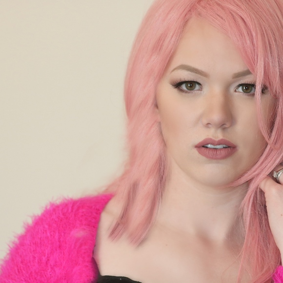 Meet your Posher, Melva - Picture 1 of 1